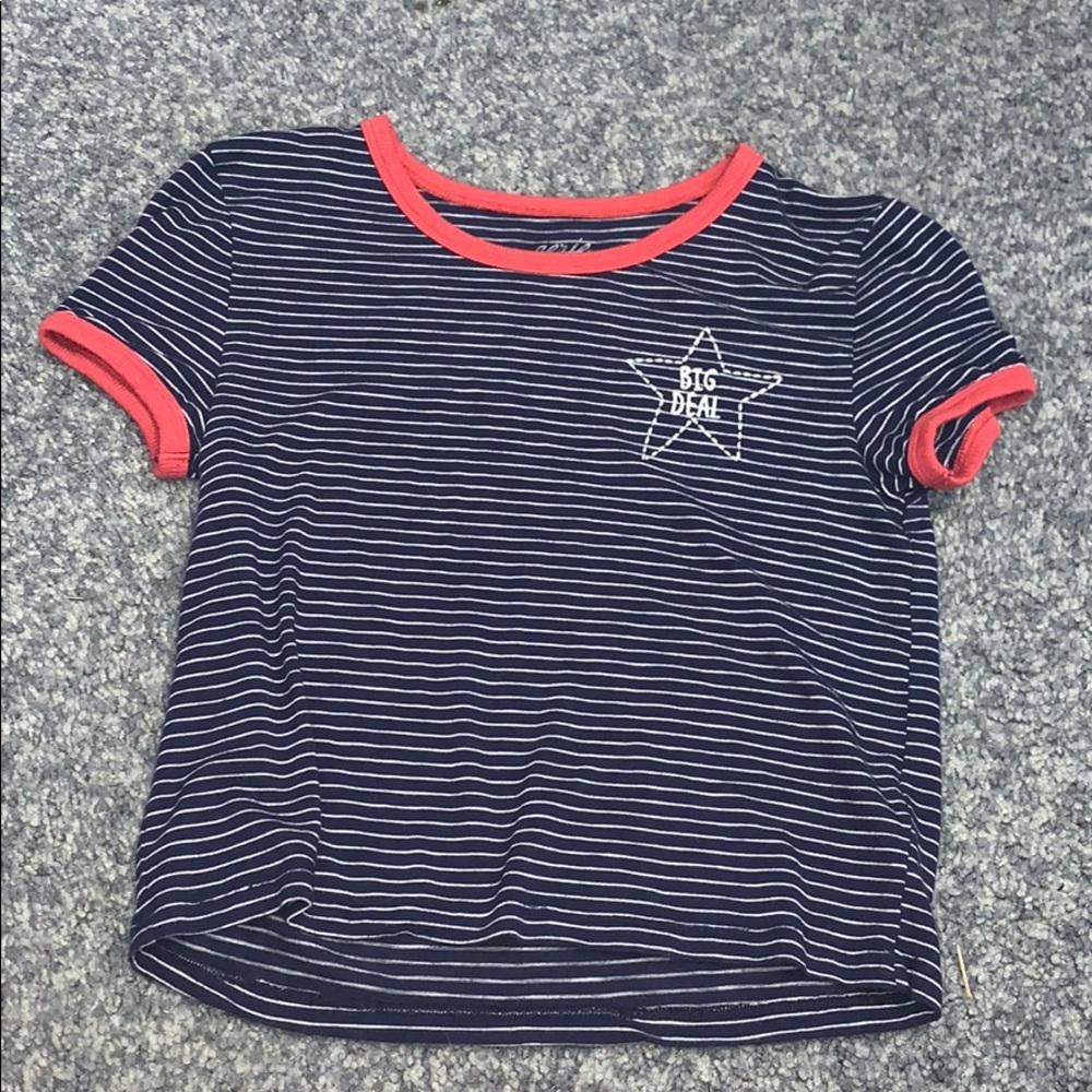 stripped tee shirt